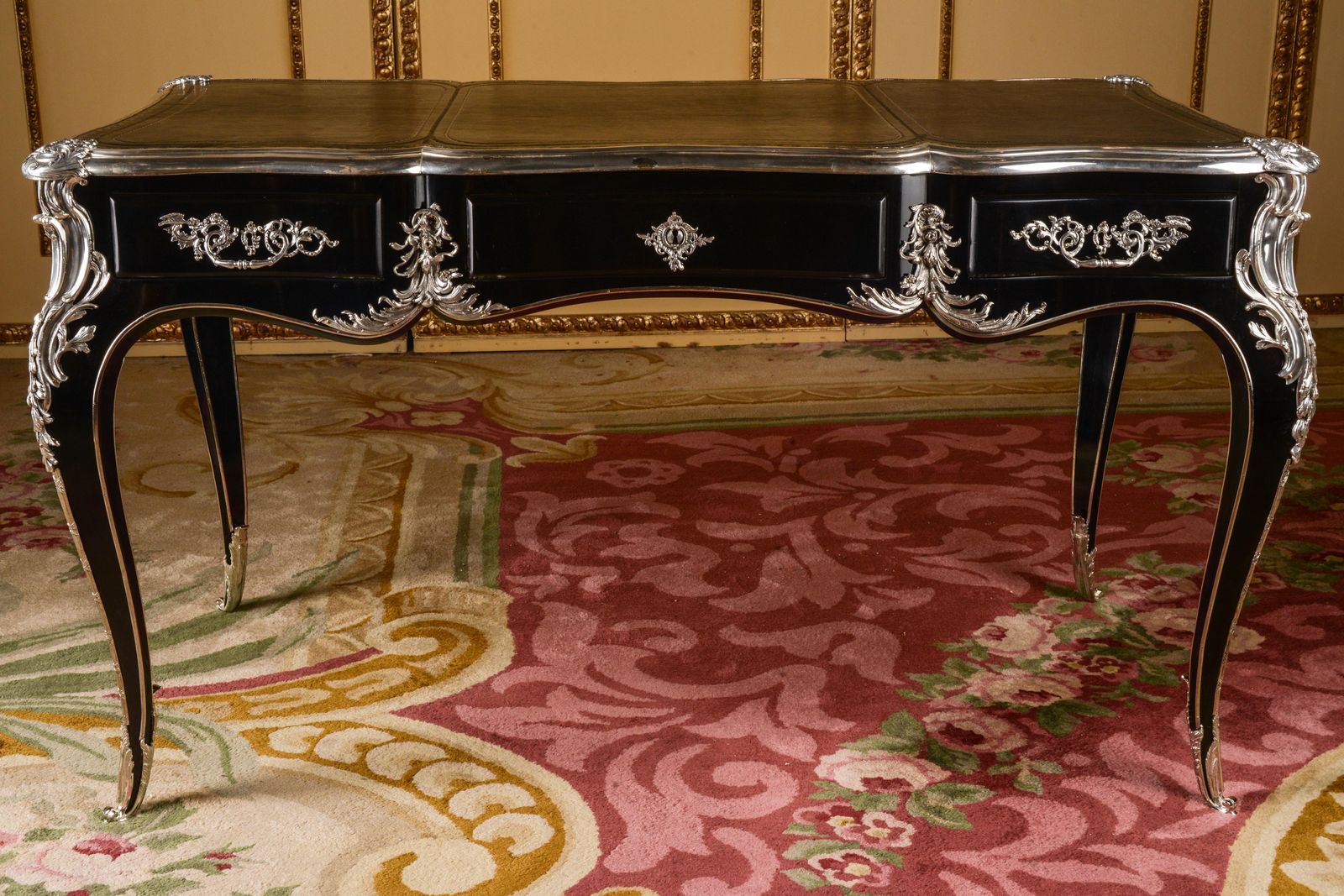 20th Century Writing Desk Louis XV Piano Black Bureau Plat photo for sale