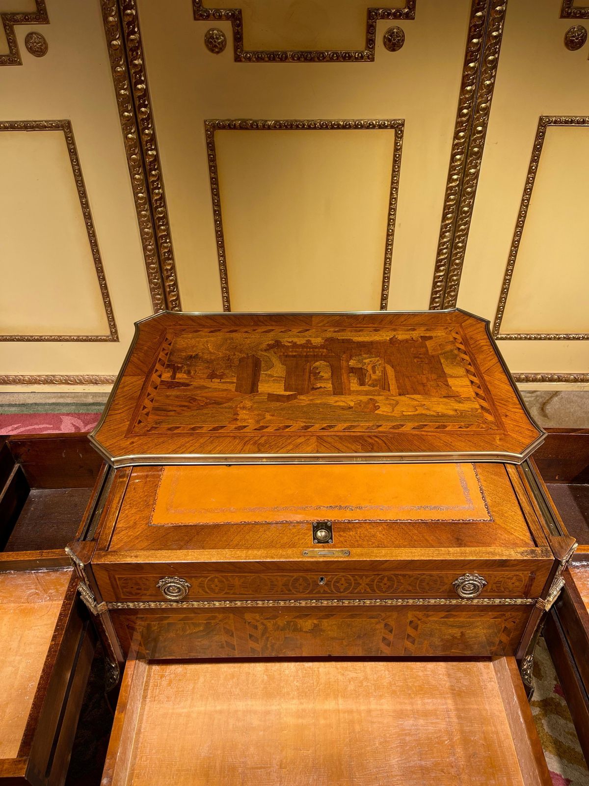 photo buy 20th Century Louis XV Style Dresser/Dressing Table, Transformable Furniture