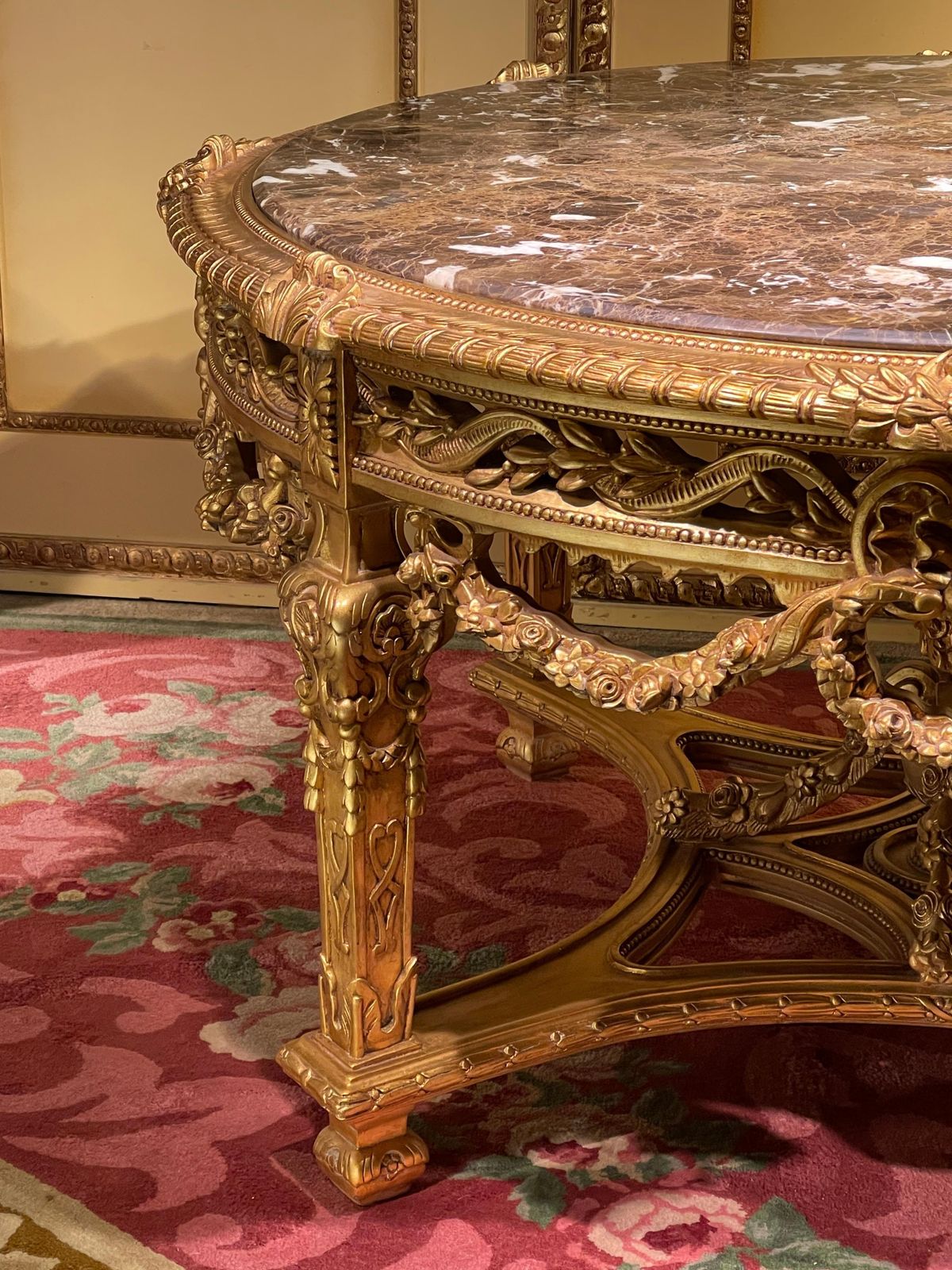Impressive Solid Salon Center Table Louis XV, Beech, Gold photo Furniture