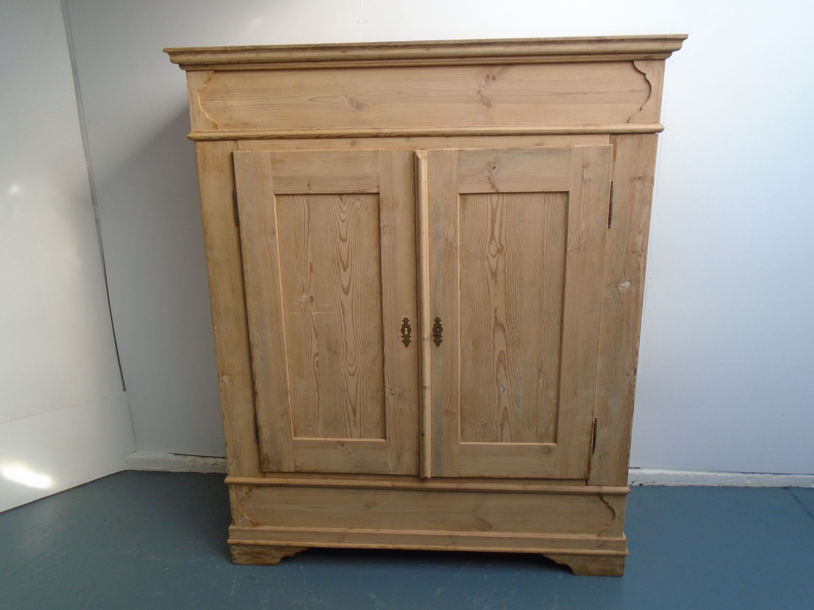 Great Georgian Panelled Pine Knockdown Wardrobe To Wax/Paint photo vintage