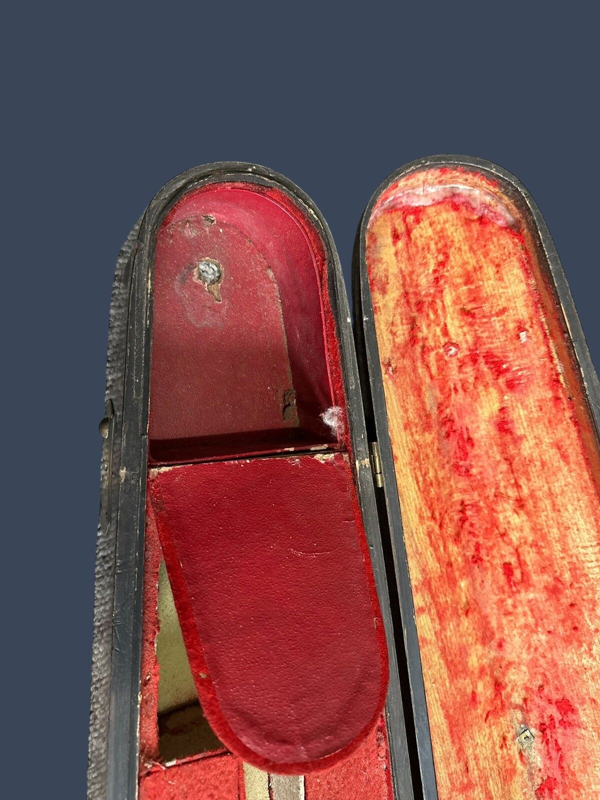 95.0 Stunning Victorian Antique Hardwood Violin Case photo