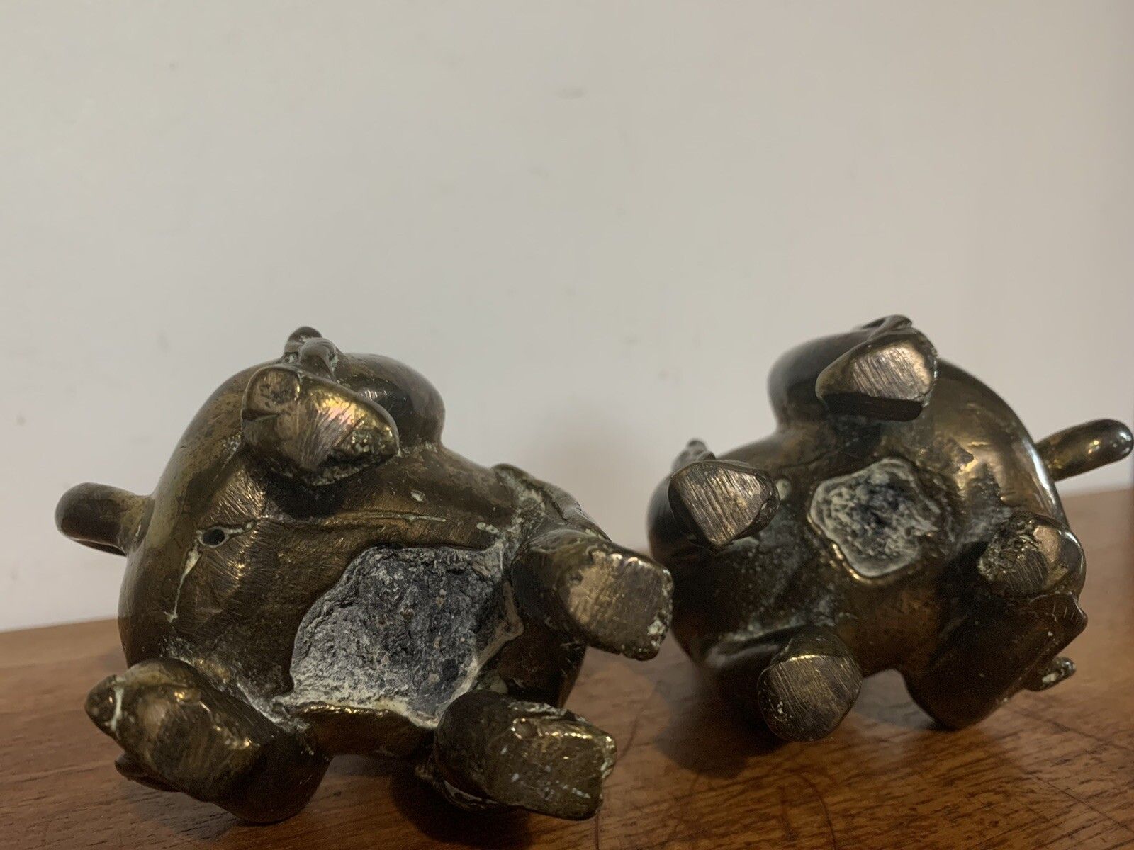 photo for sale Superb Antique 19th Century Bronze Oriental Pair Of Dogs Of Foe