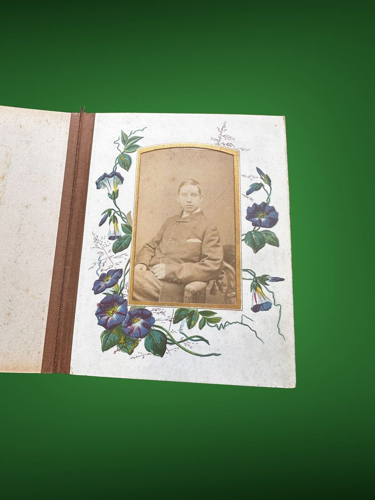 Antique Victorian Leather Photo Album With Original Photos photo Art