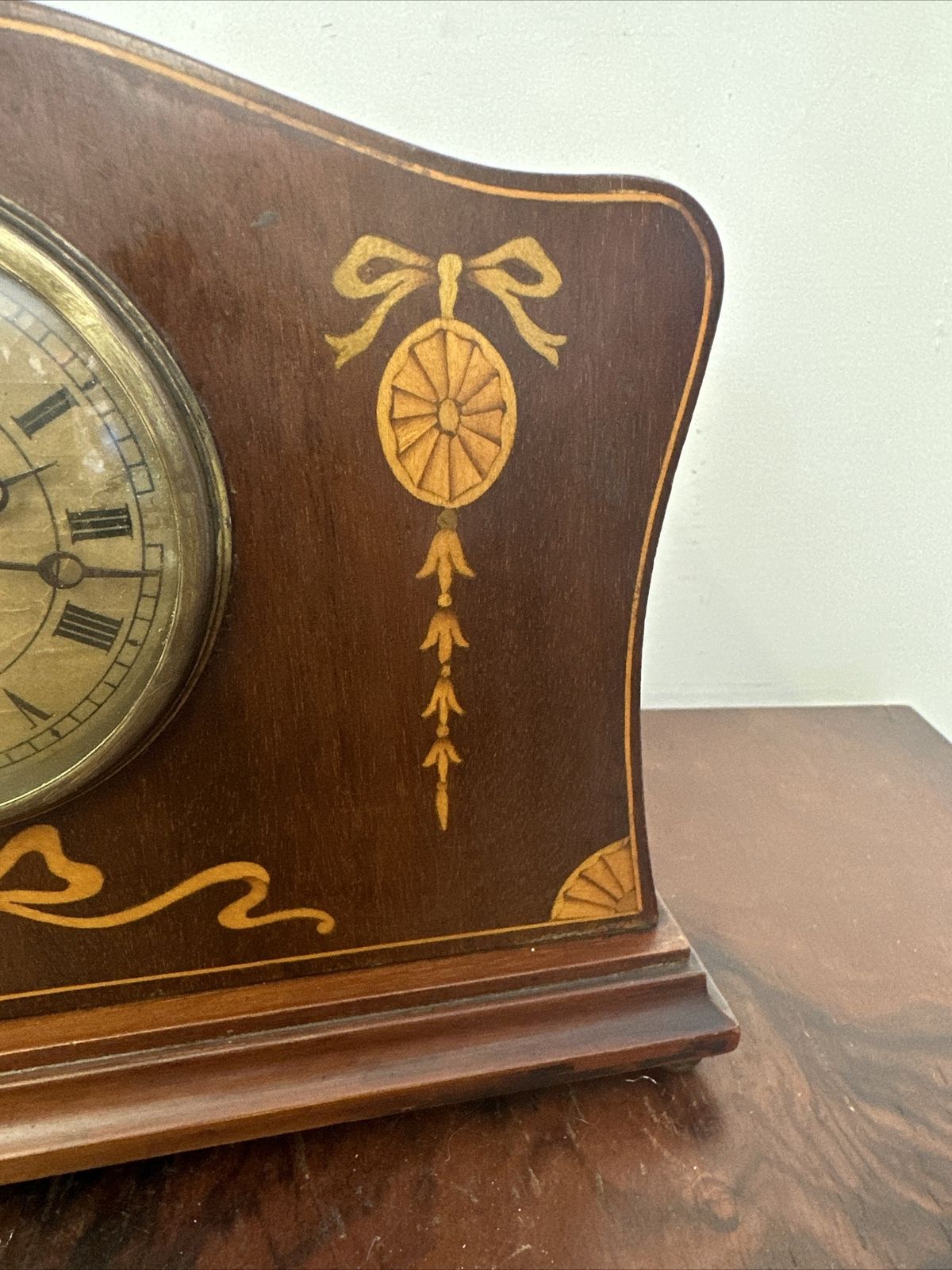 Quality Edwardian Antique Inlaid Mahogany Eight Day Desktop Mantle Clock photo for sale