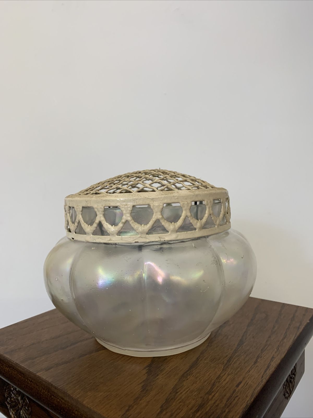 Vintage Kralik Iridescent Mother Of Pearl Glass Vase & Flower Arranger Frog photo furniture