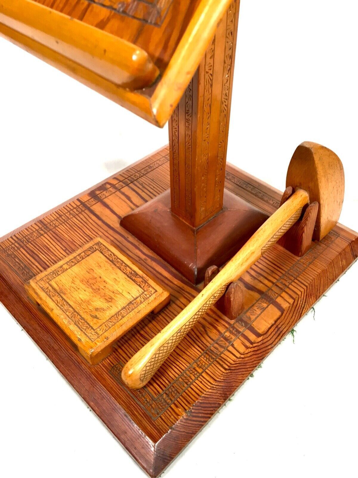Antique Masonic Interest   20th Century Wooden Lectern & Gavel Block Book Stand photo vinterior