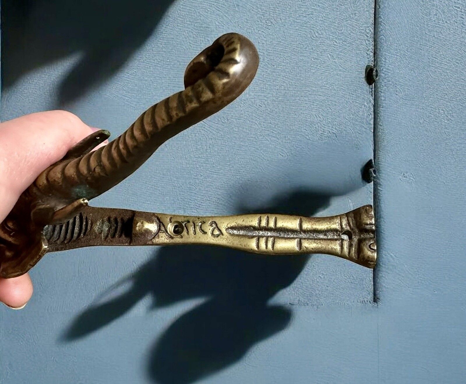 Antique C1920’s African Heavy Brass Elephant Door Knocker photo 60.0