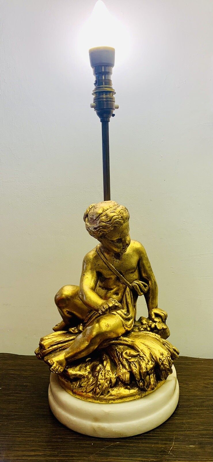 Mid Century 70’s Hollywood Marble And Gold Gilt Cherub Cupid Lamp Putti photo vintage