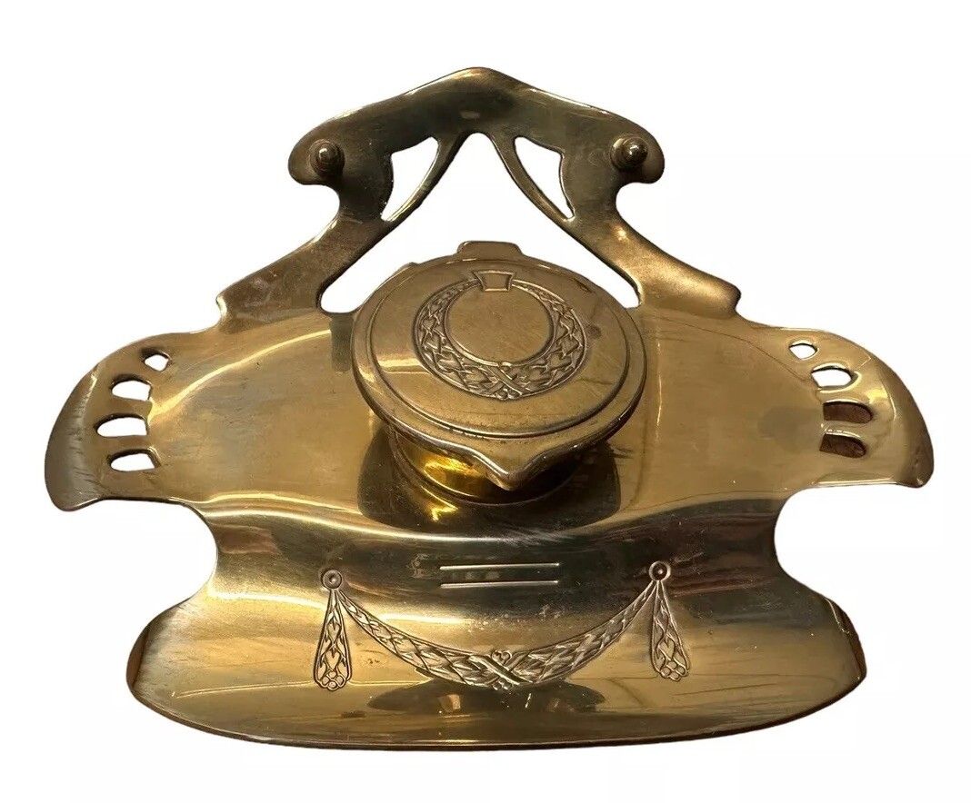 Antique German Jugendstil Art Nouveau Inkwell Nickel Plate Laurel Victory Wreath