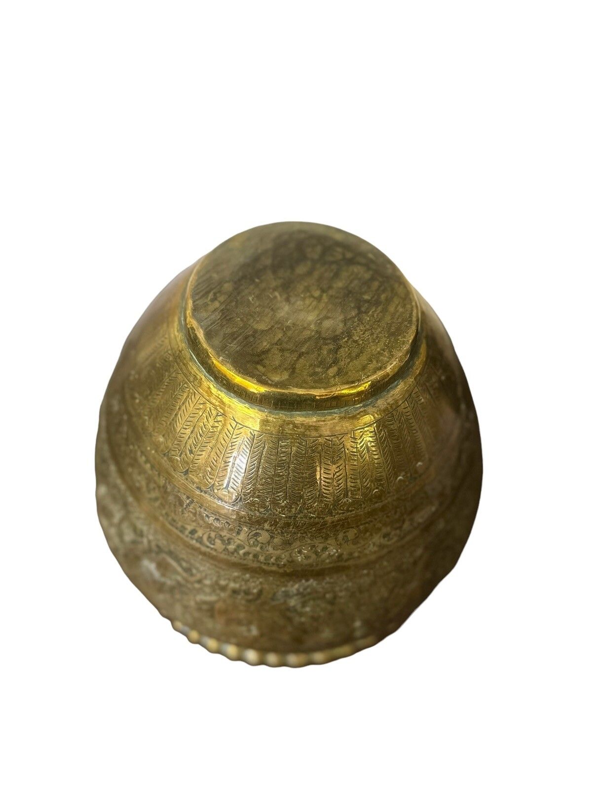 photo furniture Antique 19th C Superb Fine Mameluk Brass Vessel Repousse Planter