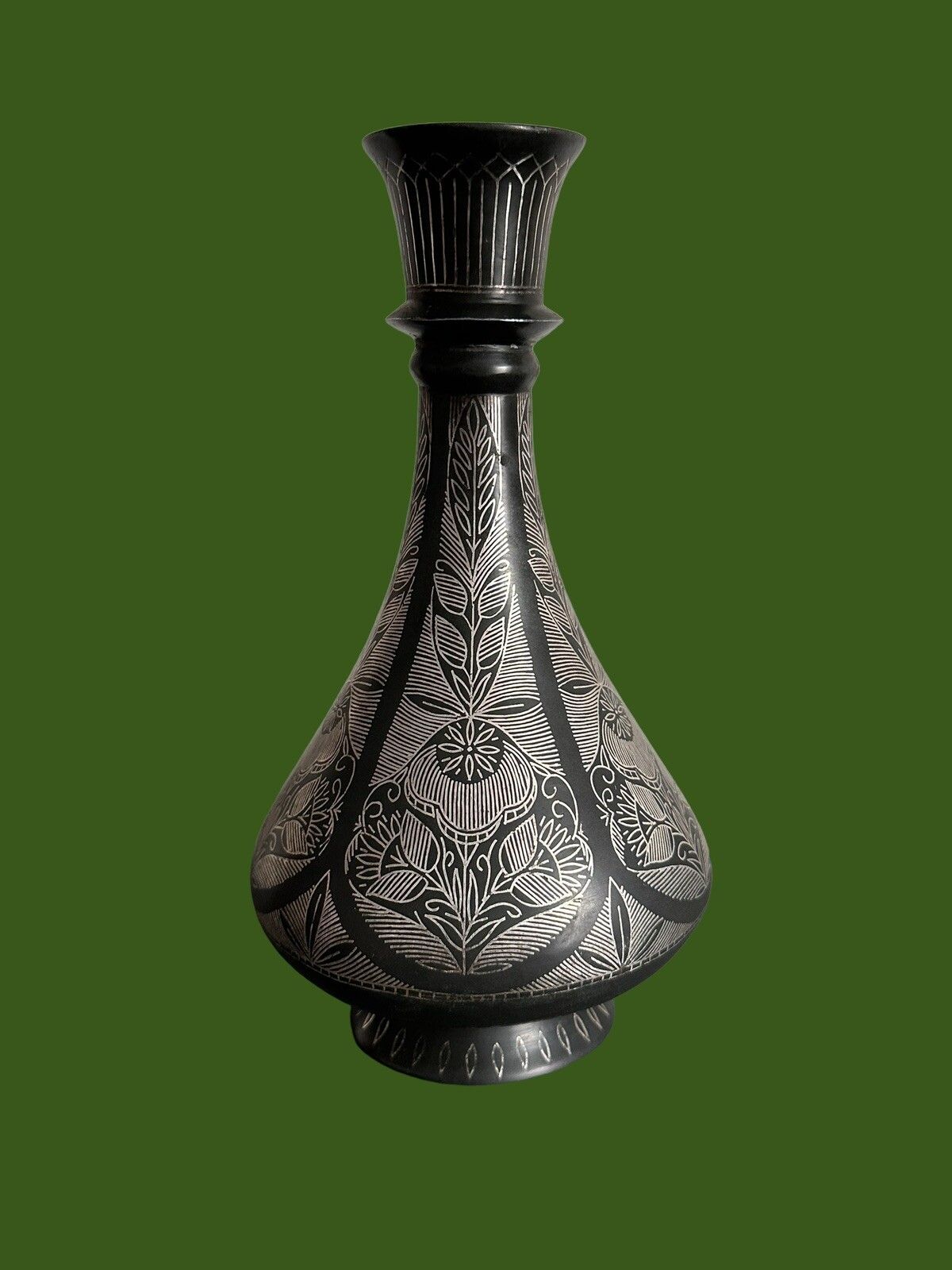 Anglo Indian Silver Inlaid Floral Pattern Bridriware /  Bidri Ware Bronze Vase