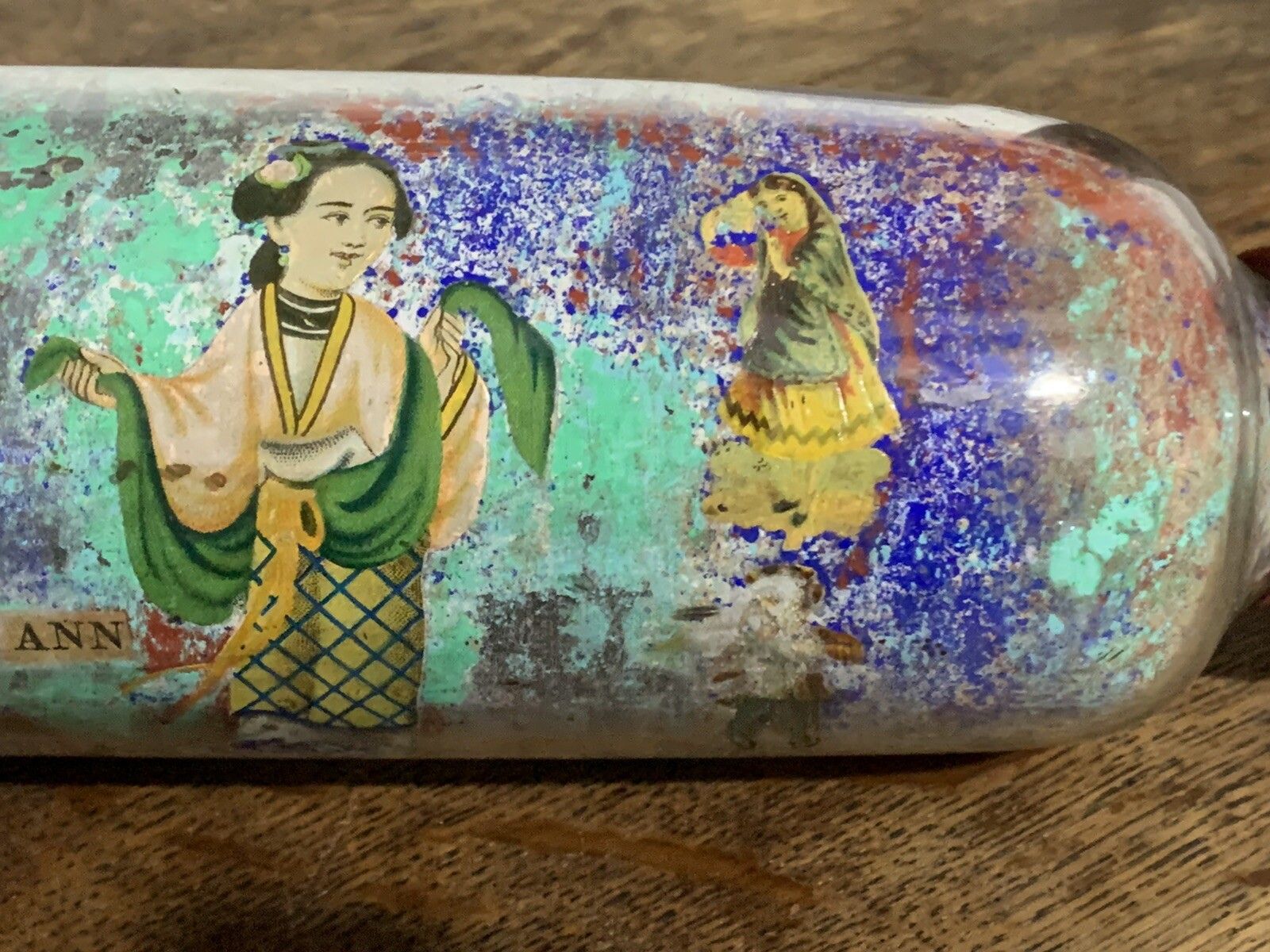 Victoria Hand Painted  Glass Rolling Pin. 39cm Advertising Edward Mann photo vinterior