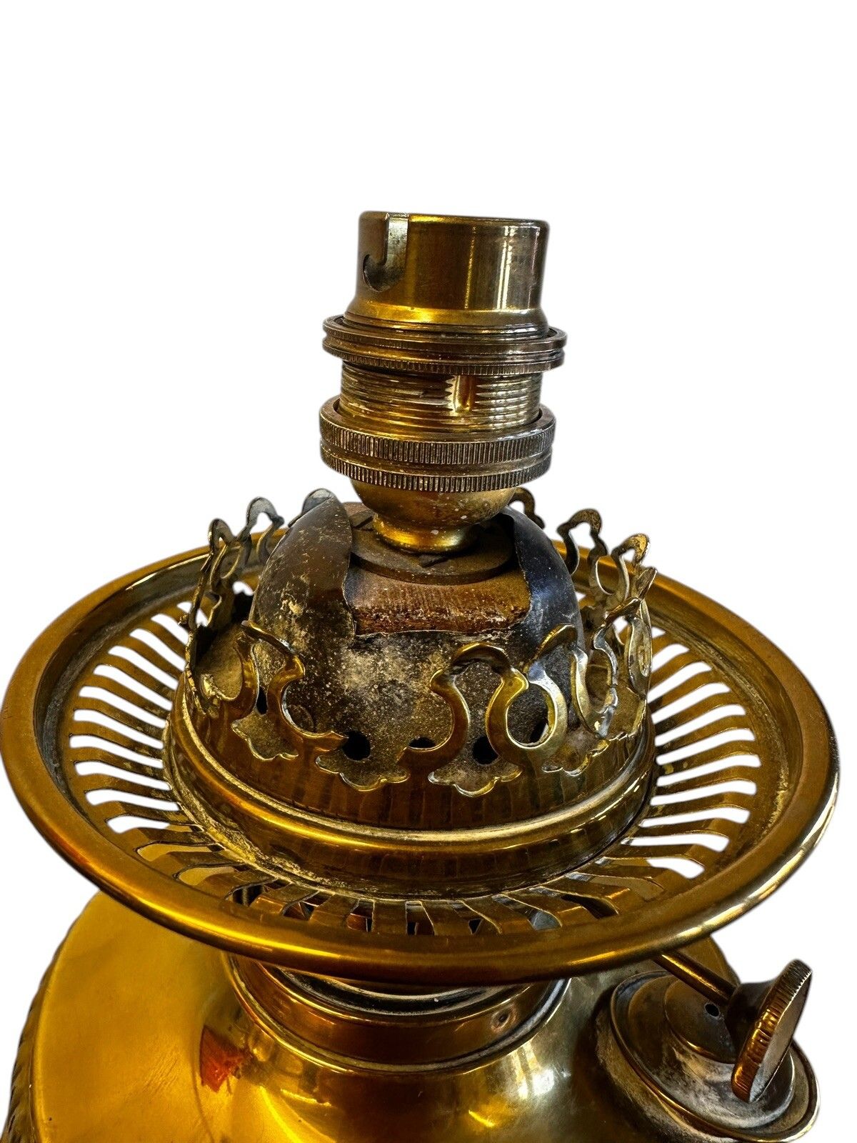 Table Lamp Antique Veritas Brass Oil Lamp British Lamp Converted To Electric photo buy