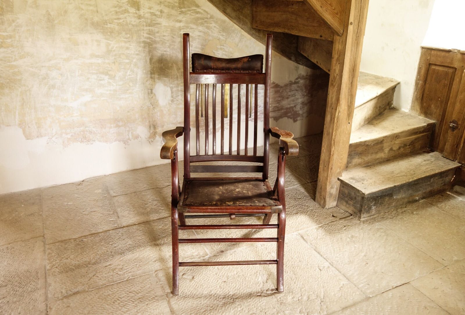 Antique French Barber Chair., 1900s photo furniture
