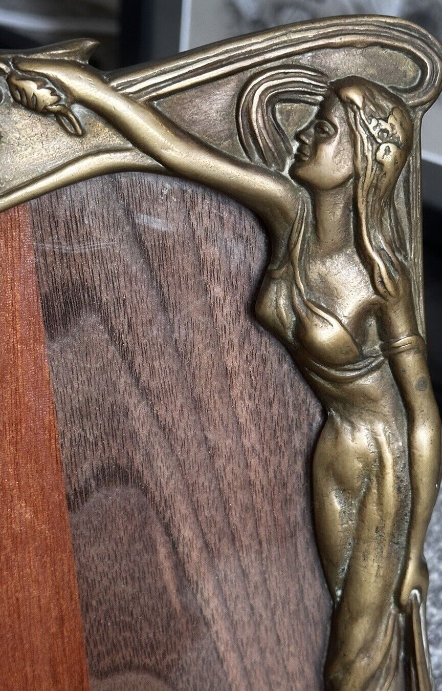 Heavy Solid Brass Art Nouveau Style Large Photo Easel Frame 26cm By 20cm photo Home Decor
