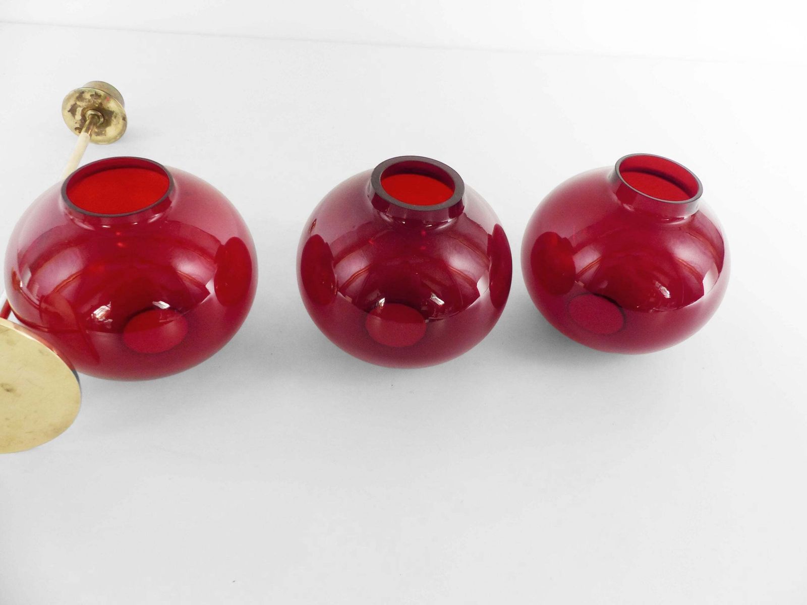 Set Of Three Hans Agne Jakobsson Ab Markaryd Nr135 Red Tealight Candle Holders photo vinterior