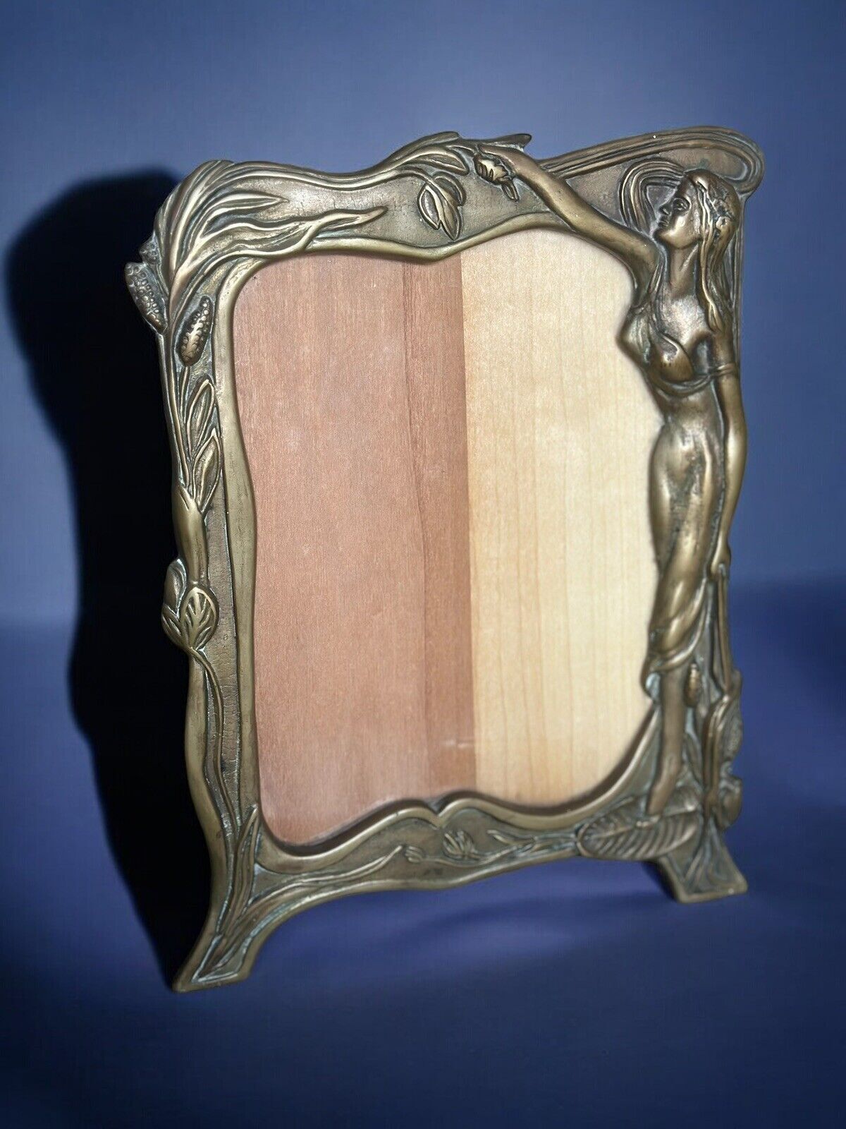 Heavy Solid Brass Art Nouveau Style Large Photo Easel Frame 26cm By 20cm photo furniture
