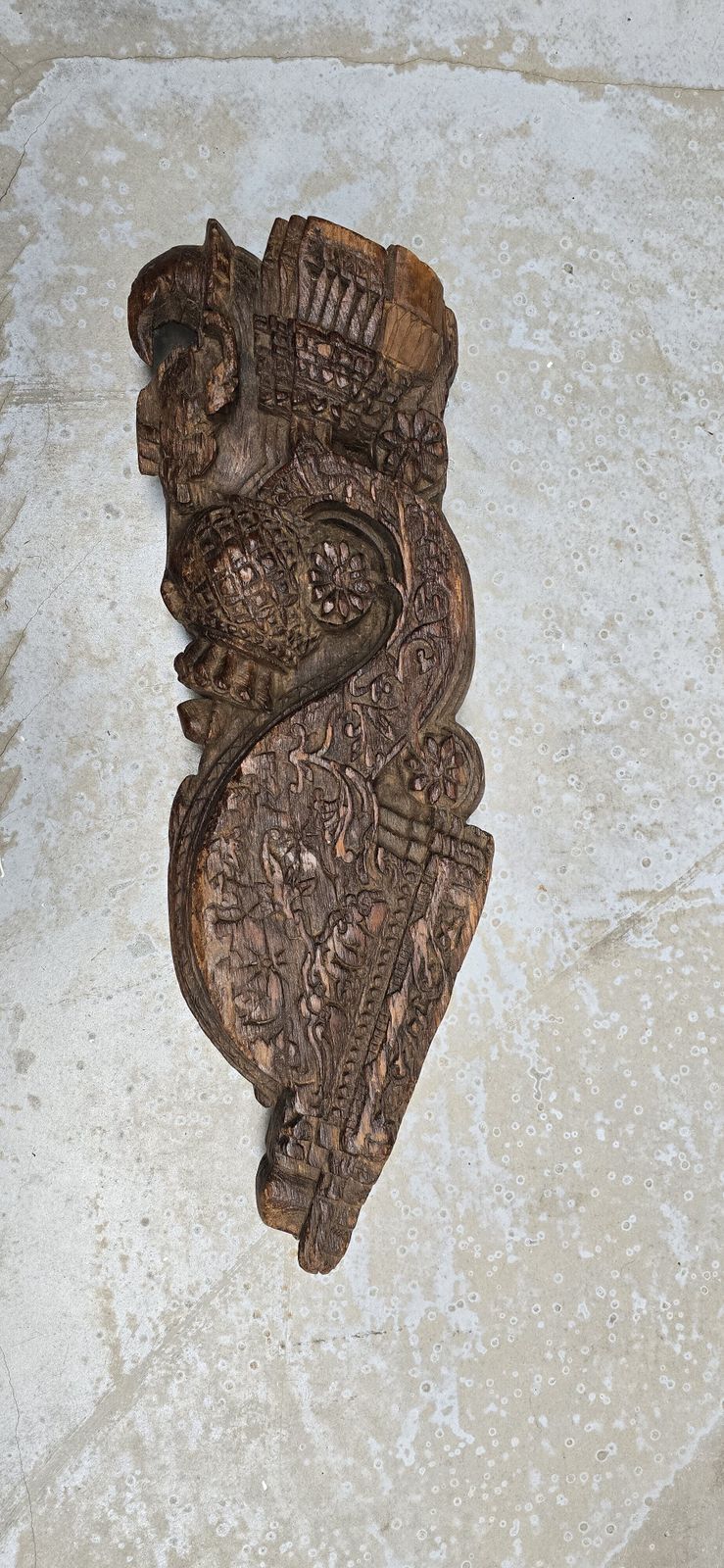 Vintage Indian Teakwood Corbels – Hand Carved Wall Brackets With Floral Motifs (Early 20th Century) photo vinterior