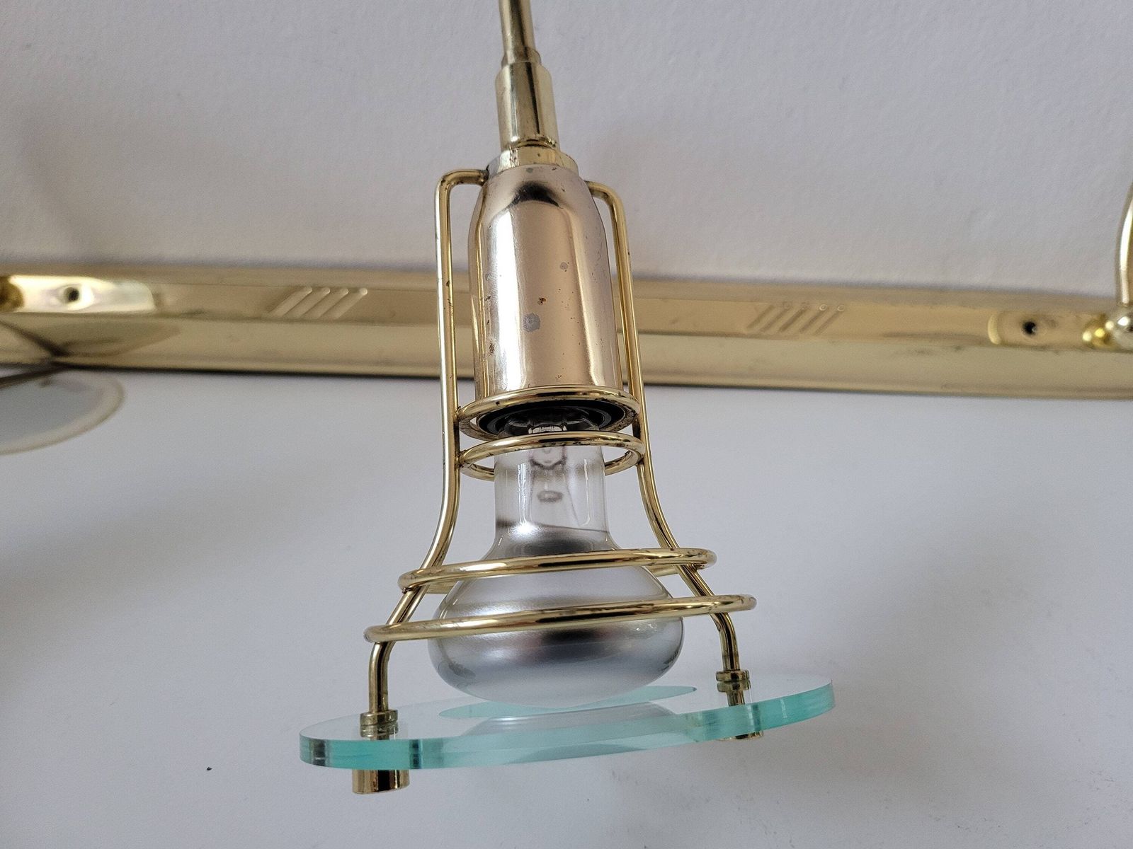 Vintage Wall Lamp, Golden Wall Light, Adjustable Sconces, Spotlights, 90's Lamps, Holywood Regeny Style, Bedside Lamps, Adjustable Lamps photo vinterior