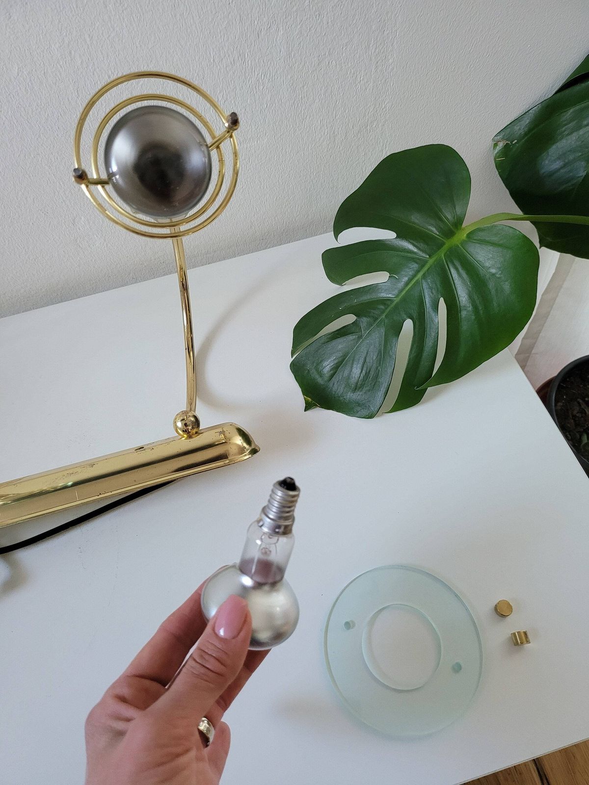 photo furniture Vintage Wall Lamp, Golden Wall Light, Adjustable Sconces, Spotlights, 90's Lamps, Holywood Regeny Style, Bedside Lamps, Adjustable Lamps