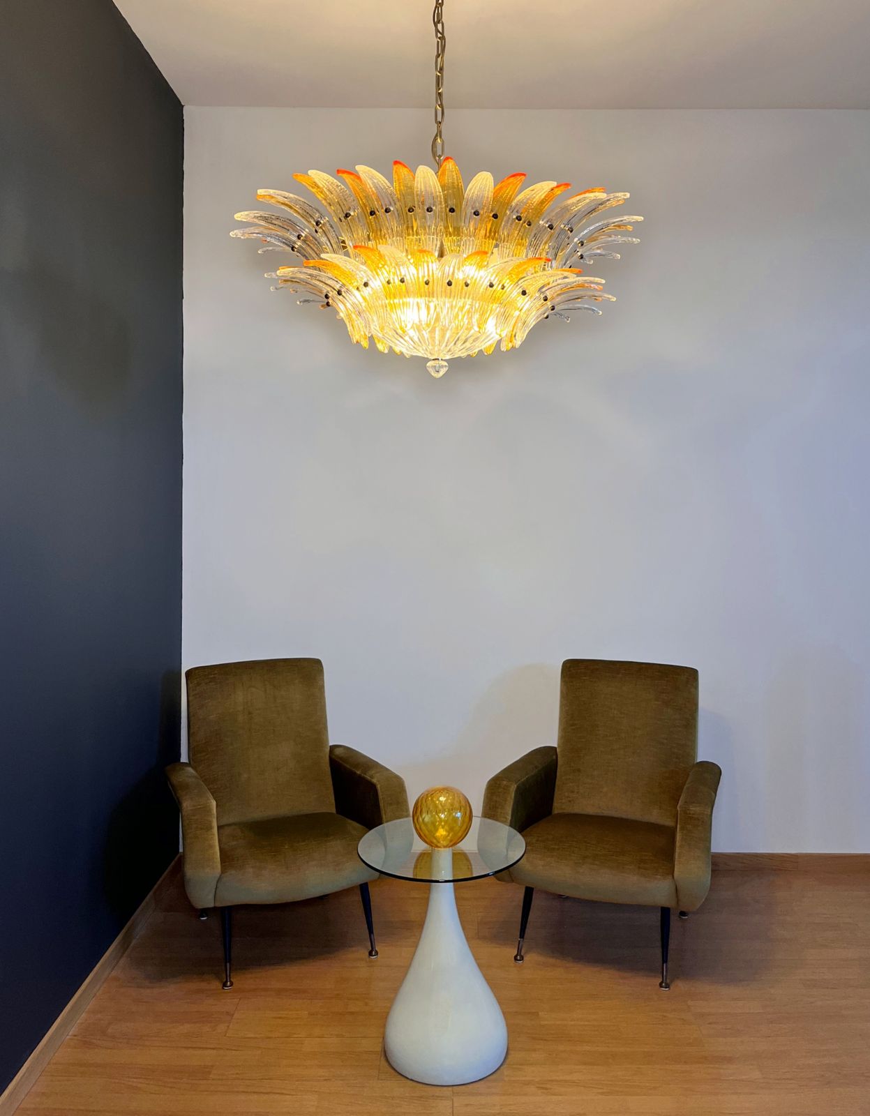 photo buy Murano Chandelier Original Palmette, Two Levels, 82 Amber And Clear Glasses