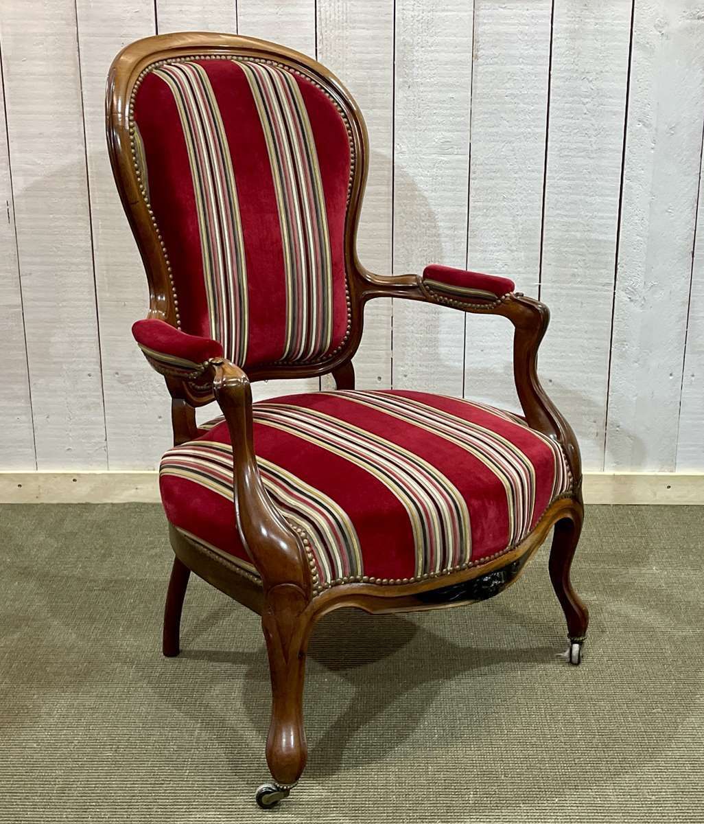 Furniture Napoleon III Armchair Late 19th Century In Walnut photo