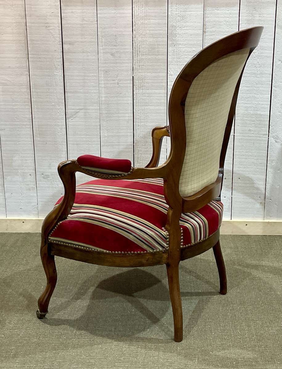 760.0 Napoleon III Armchair Late 19th Century In Walnut photo