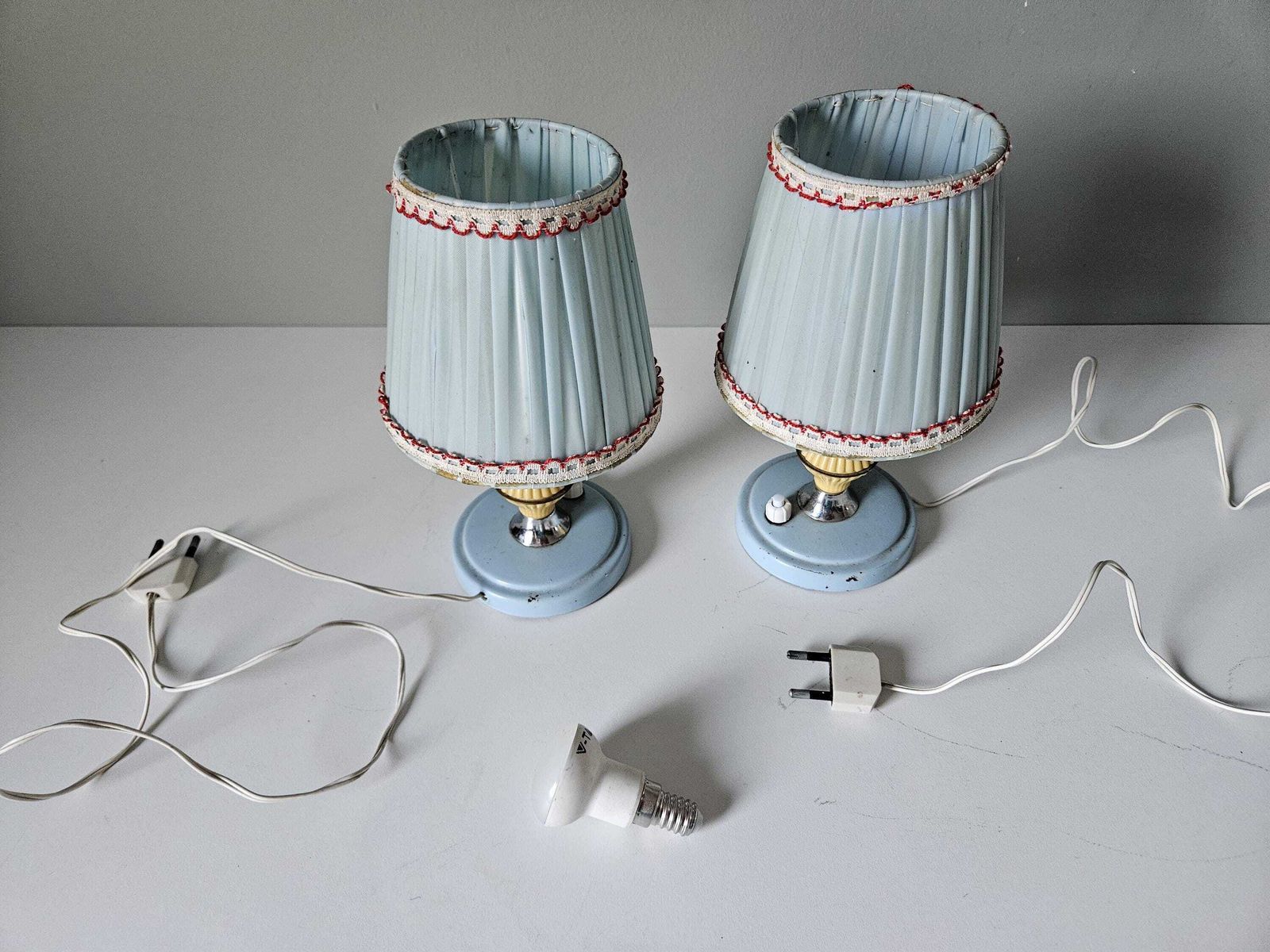 Set Of 2 Vintage Table Lamps, Bedside Lamps, 50's Desk Lamps, Yugoslavia, Nightstand Lamps Pair, Art Deco Style photo for sale