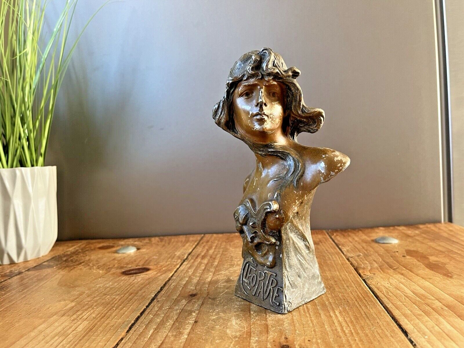 165.0 French Art Nouveau Bronzed Spelter Cleopatra Cleopatre Bust Statue Desk Ornament photo