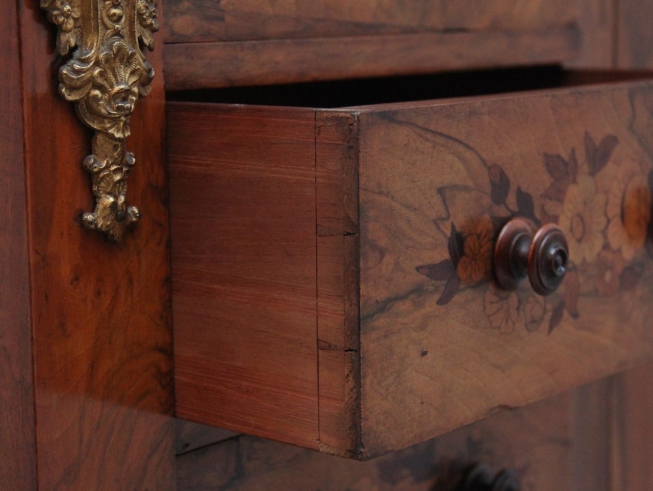 Furniture 19th Century Walnut & Marquetry Wellington Chest photo