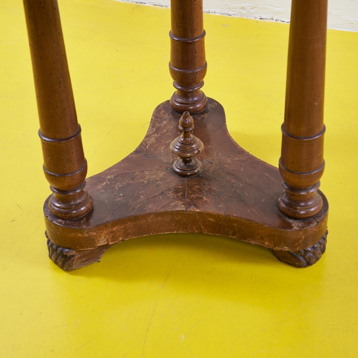 19th Century Round Table, 1800s photo furniture