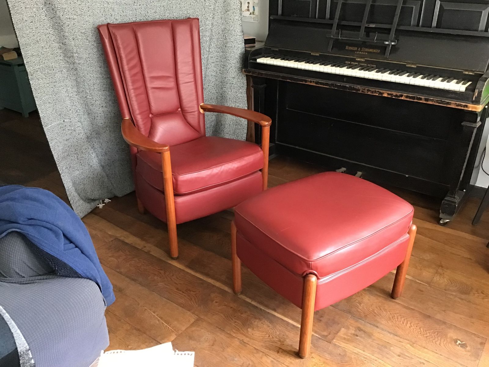 Poltrona Frau Mirabella photo furniture