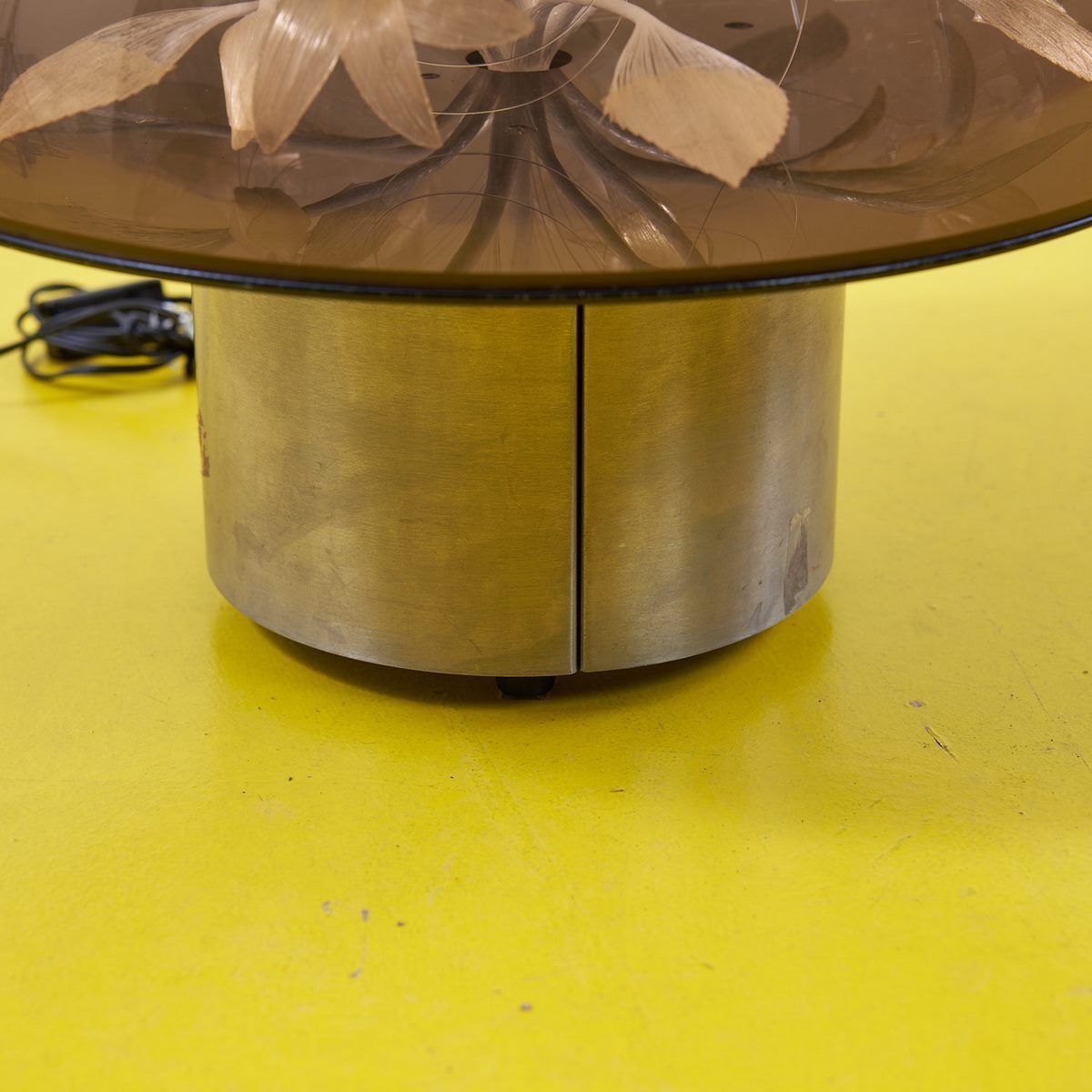 70's Lamp In Fiberglass And Metal photo for sale