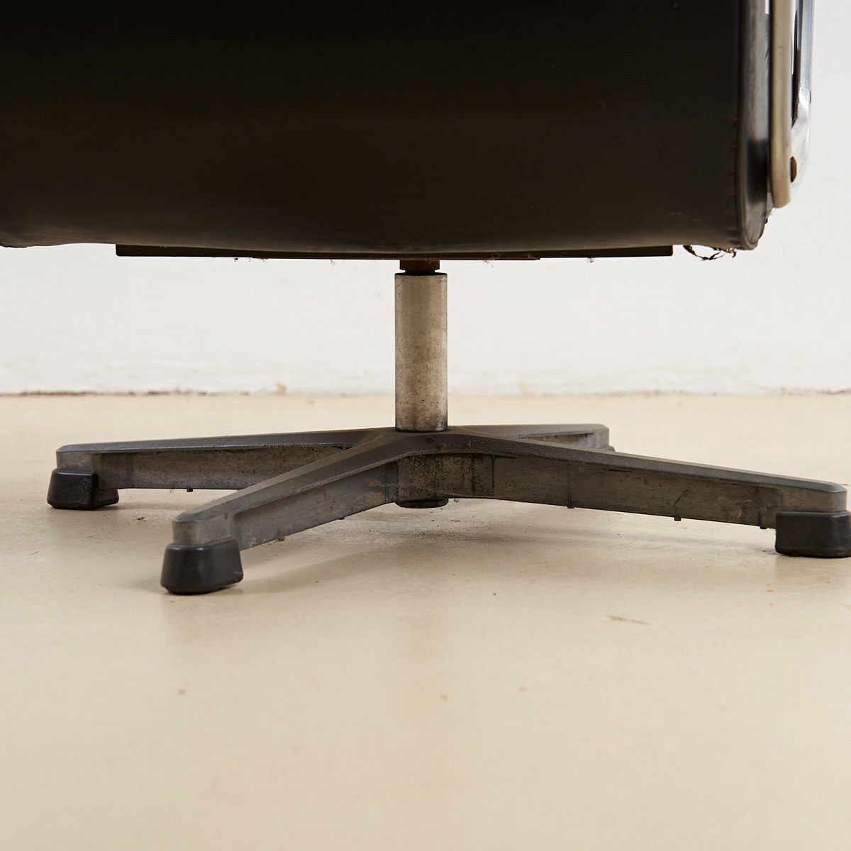 Vintage Office Chair photo buy