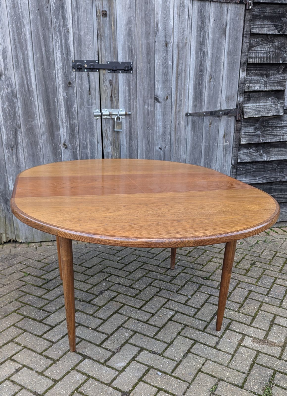Round Extending Teak Dining Table By G Plan From 1960’s Mid Century Modern Fresco Range, In Lovely Condition photo 520.0