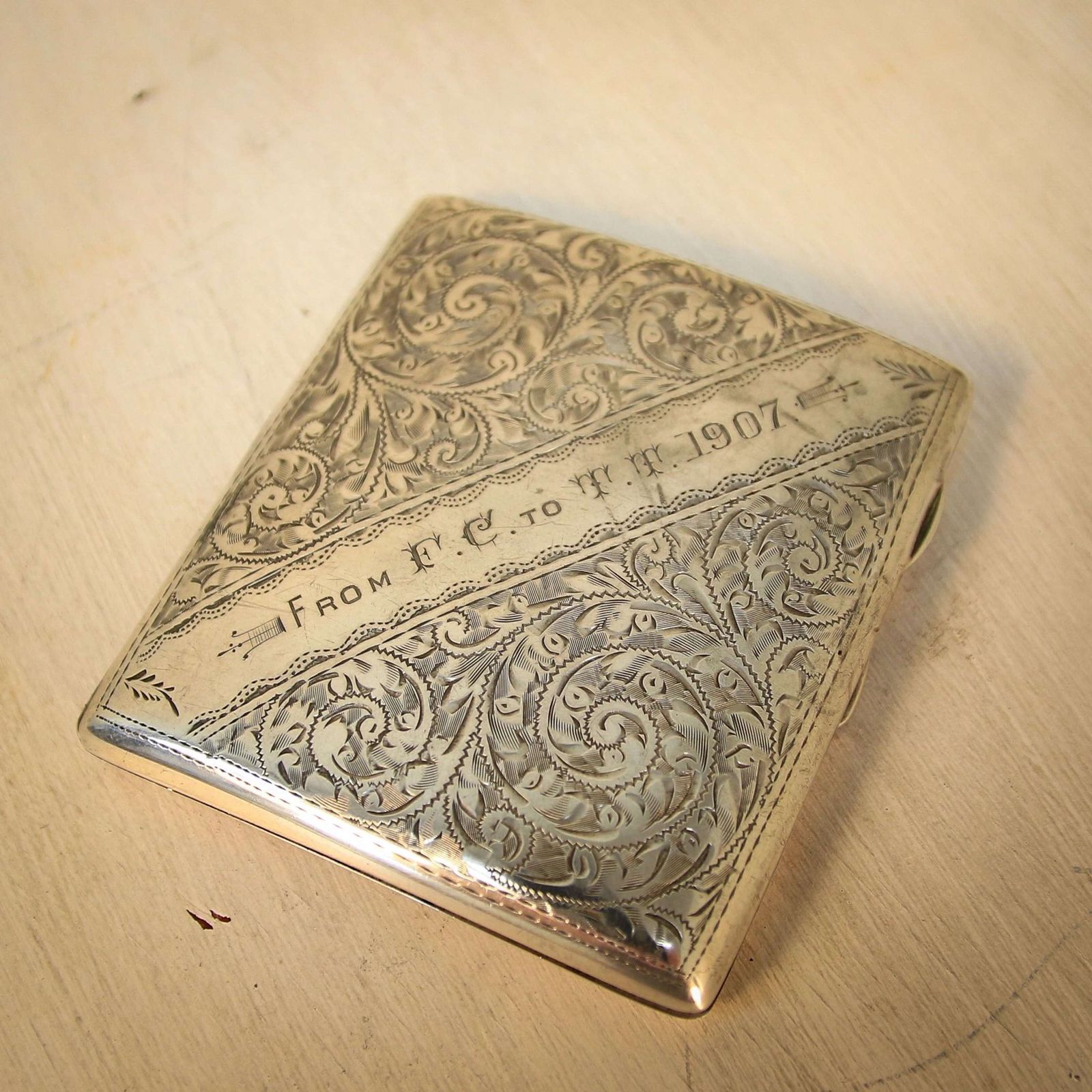 Silver Edwardian Edward VII Cigarette Case Engraved Fc To Tt In 1907 photo vinterior