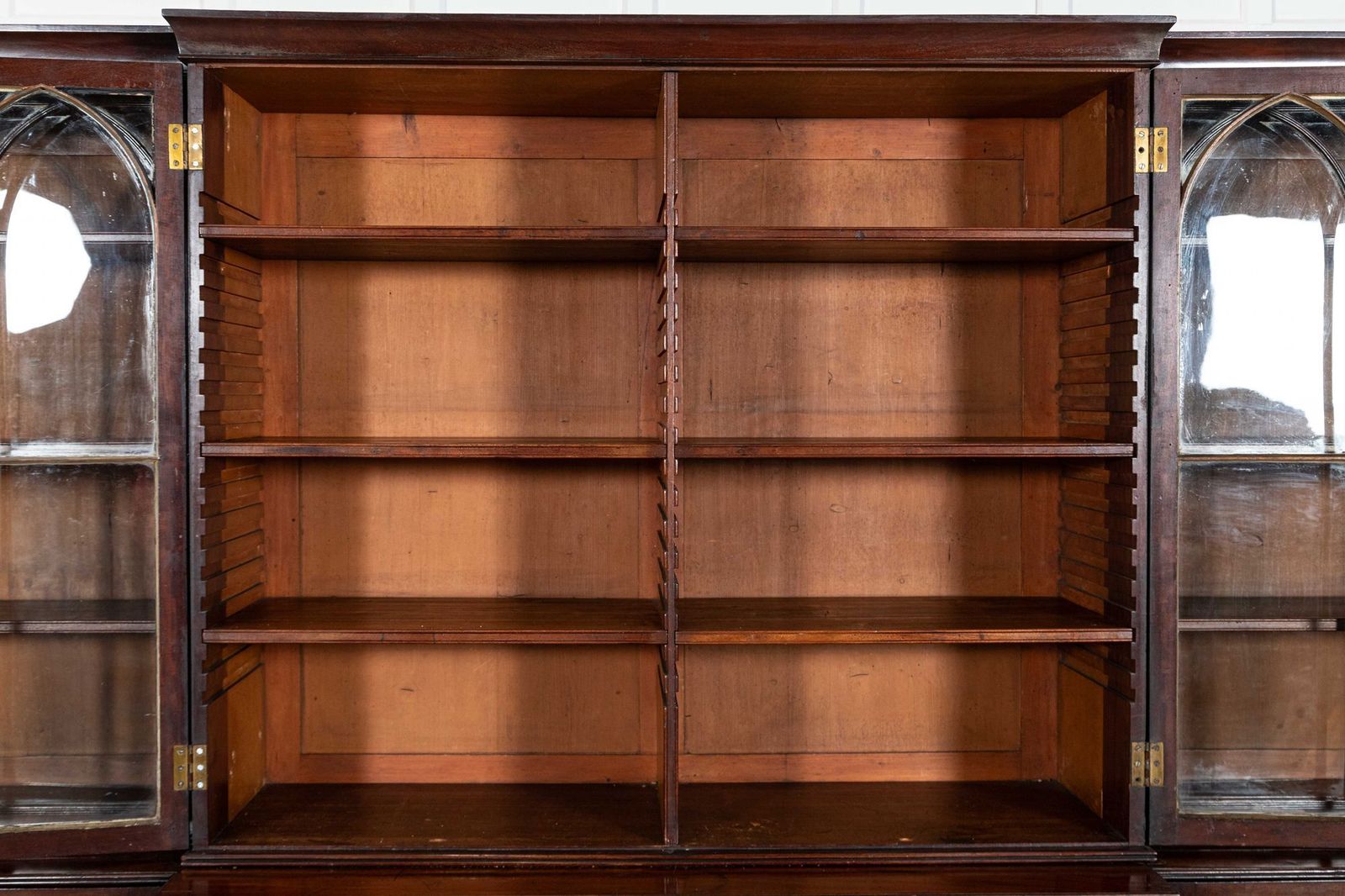 photo vinterior Monumental English Early 19thc Astral Arch Glazed Mahogany Breakfront Bookcase