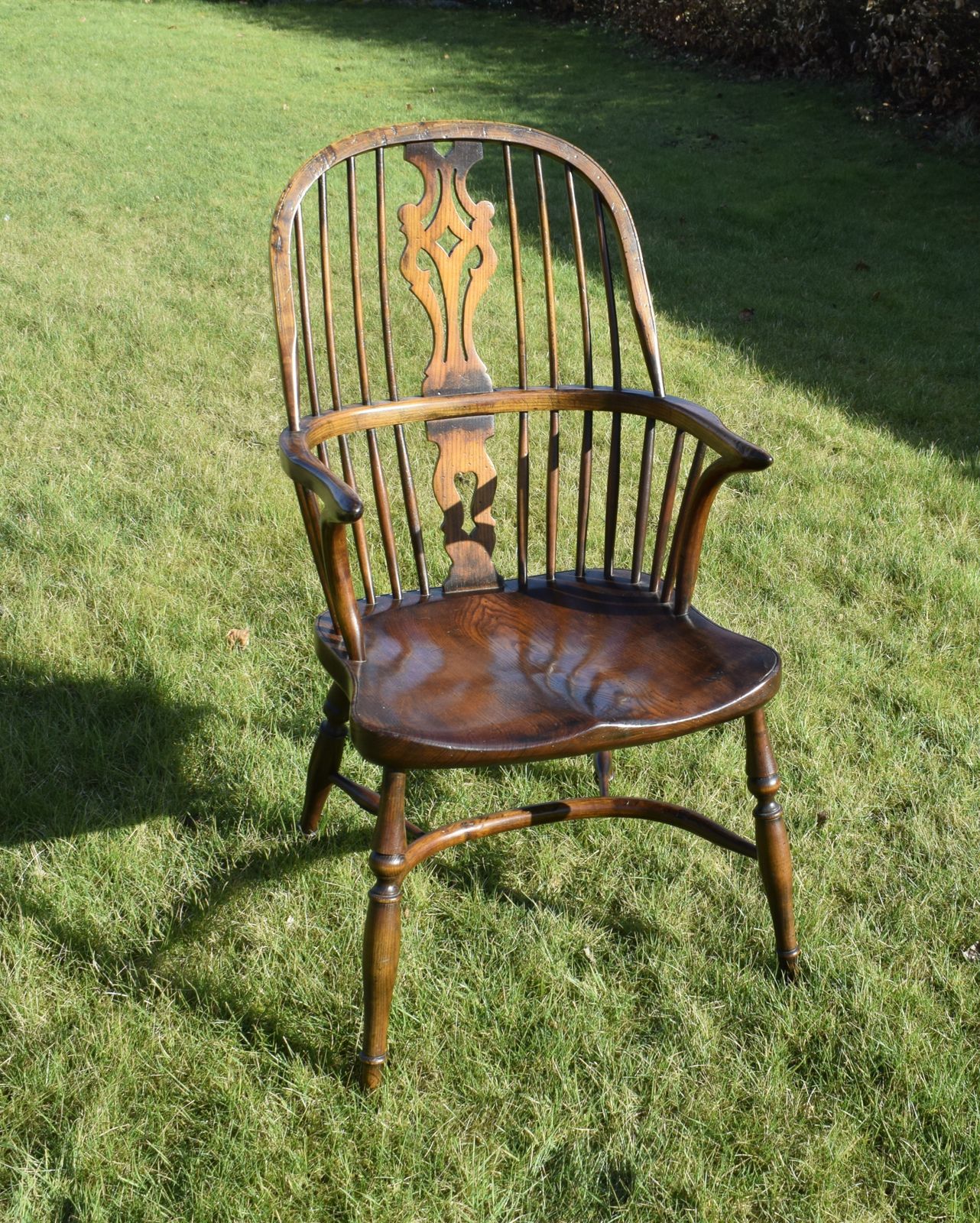 Antique Windsor Arm Chair, 1900s photo for sale