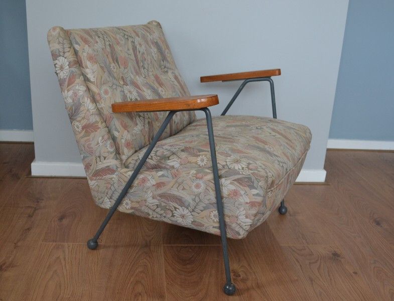 Mid Century Woodpecker Chair By Ernest Race photo for sale