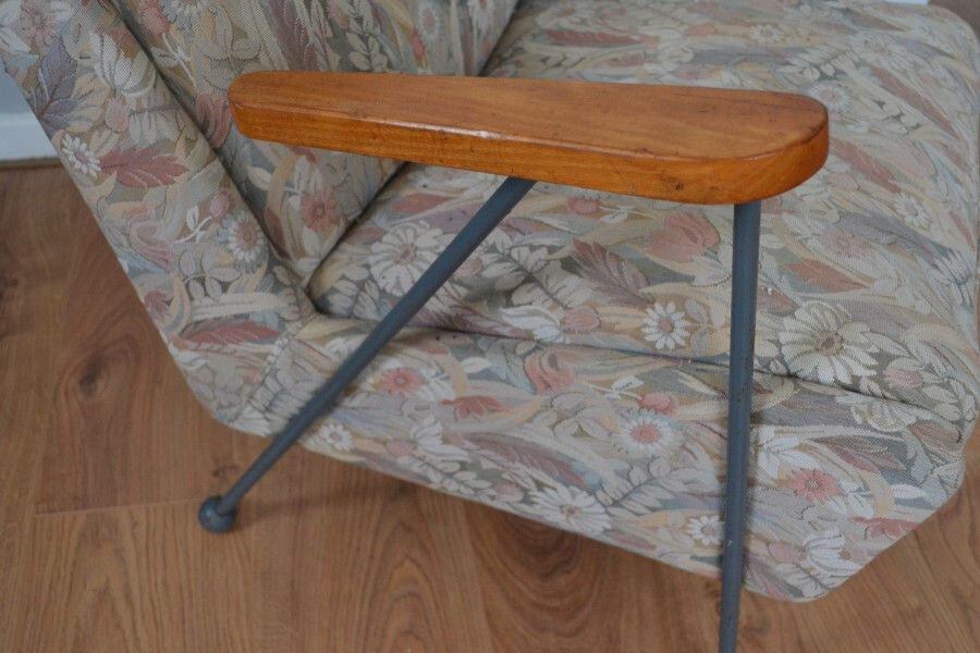 Mid Century Woodpecker Chair By Ernest Race photo vinterior