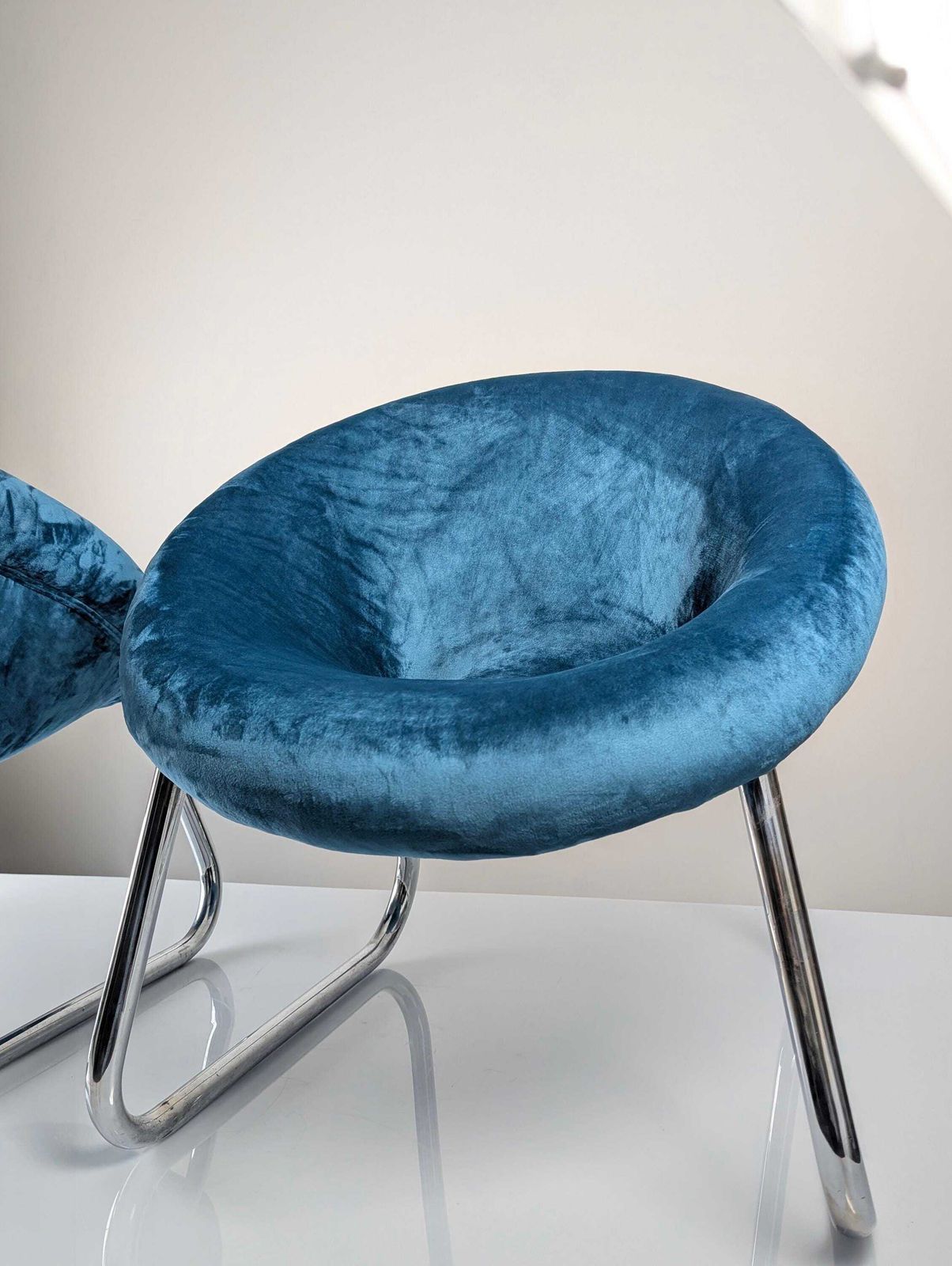 Pair Of Italian Armchairs In Chromed Metal And Blue Velvet, 1970s photo furniture