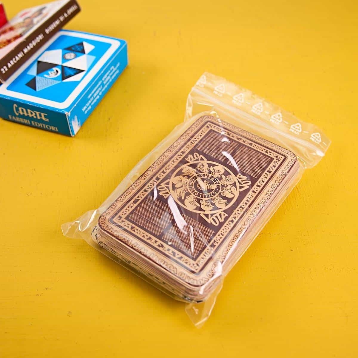 Lot Of Vintage Cards 4 Pieces photo furniture