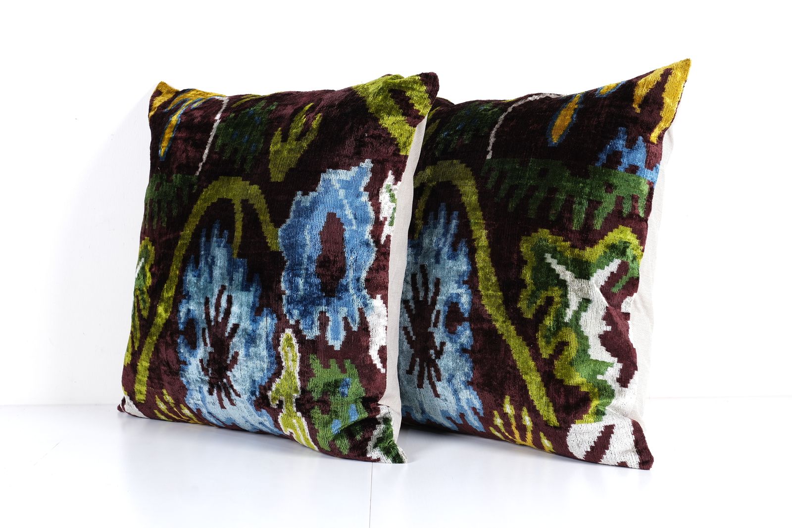 Silk Ikat Velvet Pillow Cover – Set Of Two Brown, Blue, And Green Floral Design – Pair Turkish Bohemian Cushion photo for sale