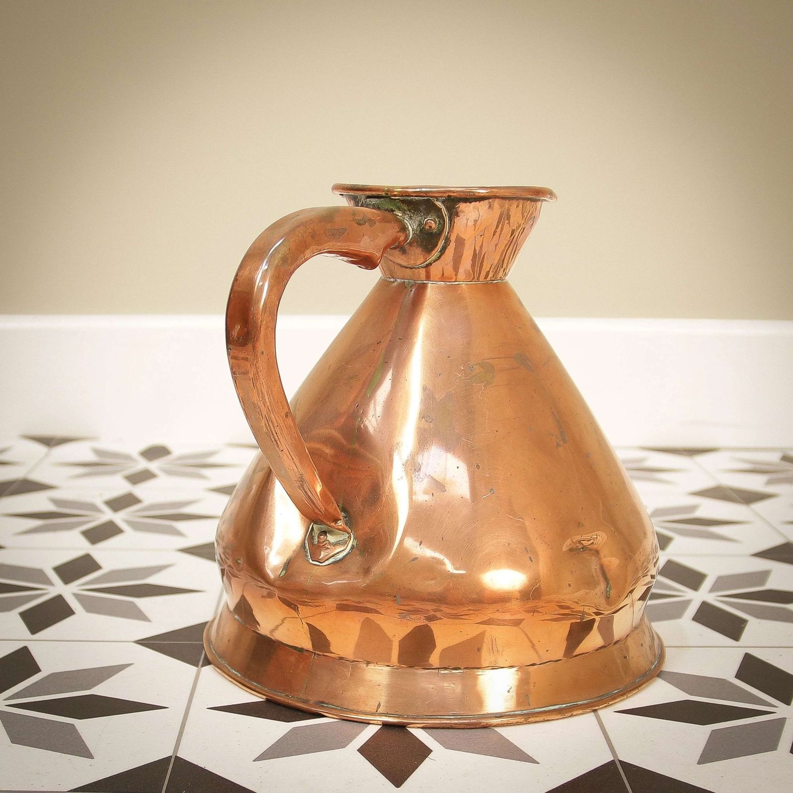 Haystack Jug In Copper Circa 1870 Loftus Of Oxford Street London photo for sale