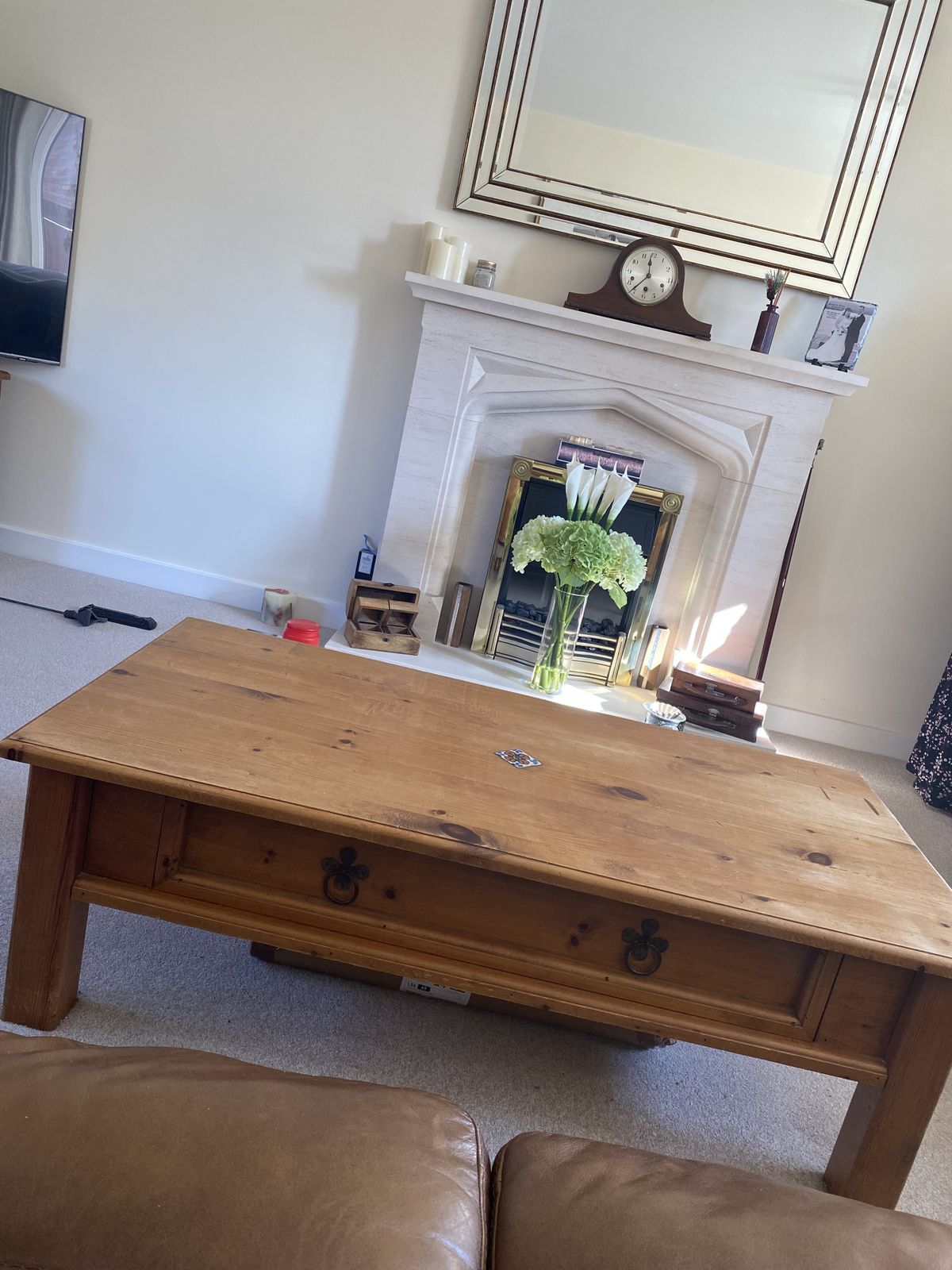 Living Room Furniture photo furniture