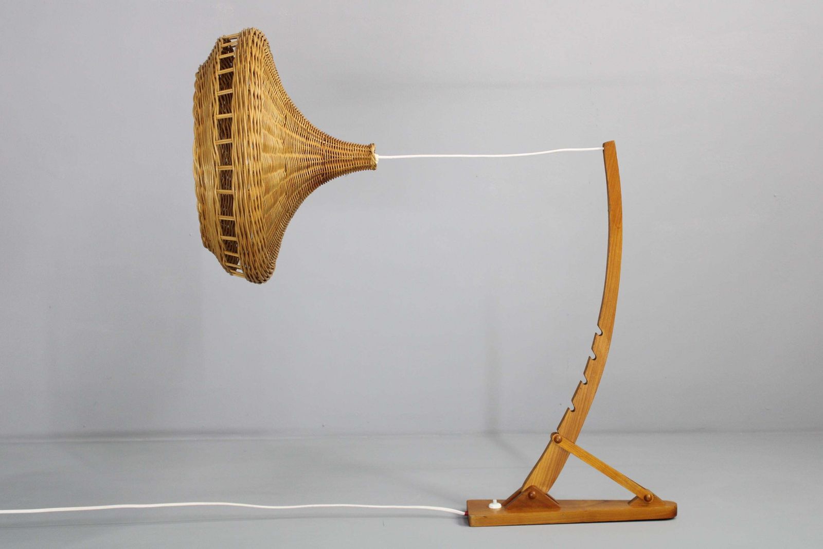 1960s Wall Wooden Lamp By Pokrok Zilina, Czechoslovakia photo vinterior