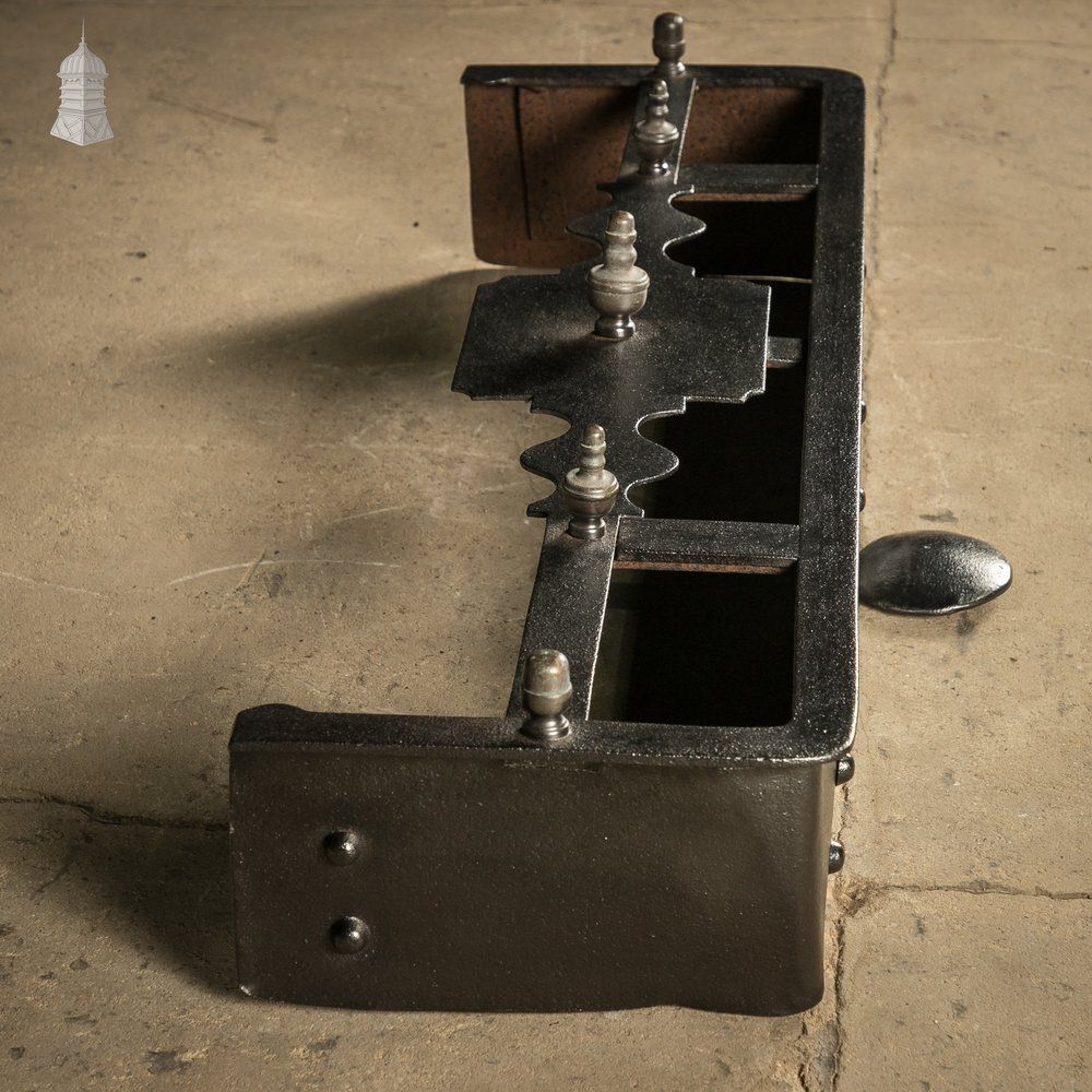Fireplace Fender, 19th C Wrought Iron With Brass Finials photo 342.0