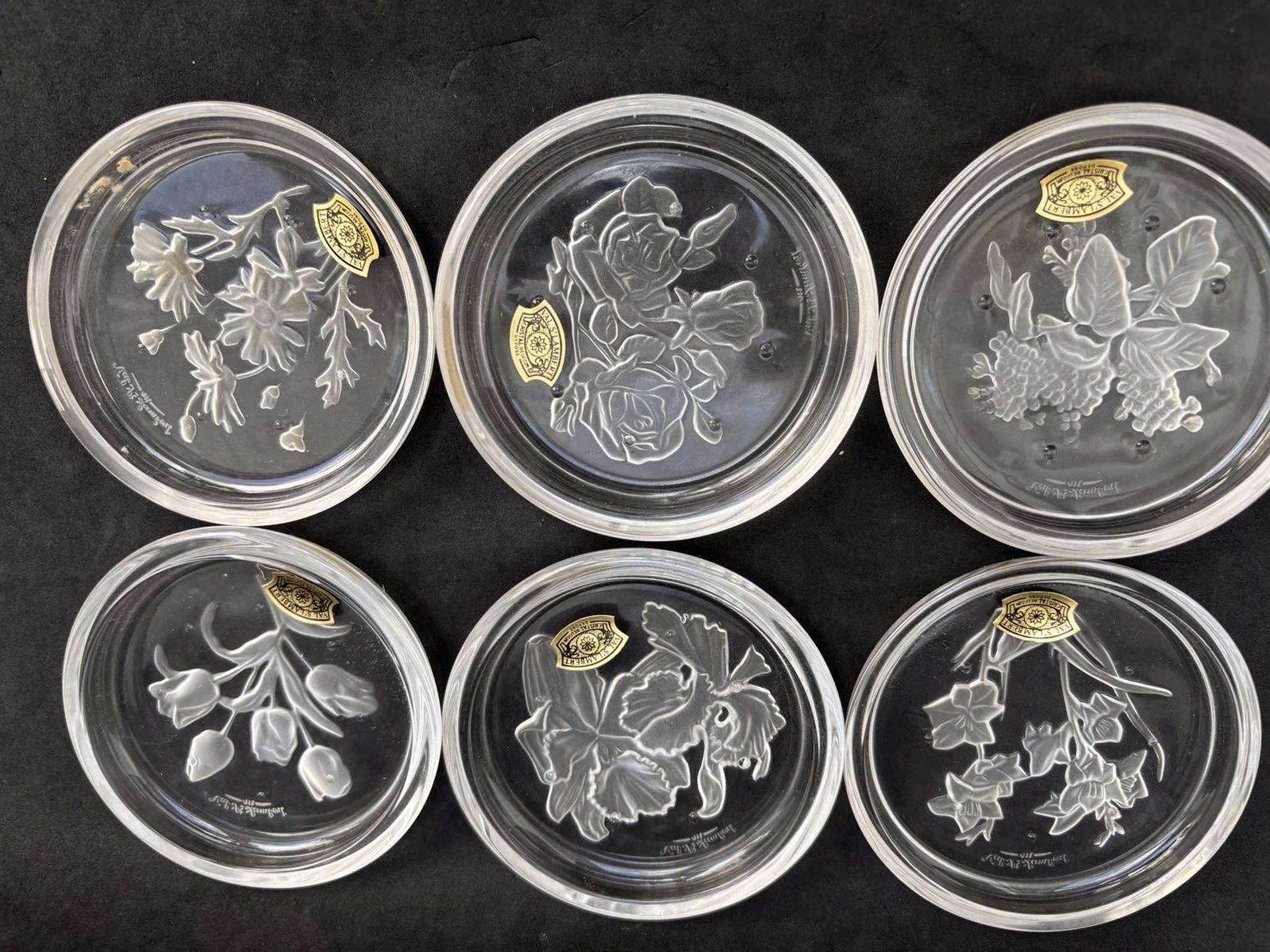 Set Of 6 Crystal Coasters From Val Saint Lambert Made In Belgium, Intaglio Crystal Flowers Crystal Cut, Crystal Relief, Bar Accessories photo for sale