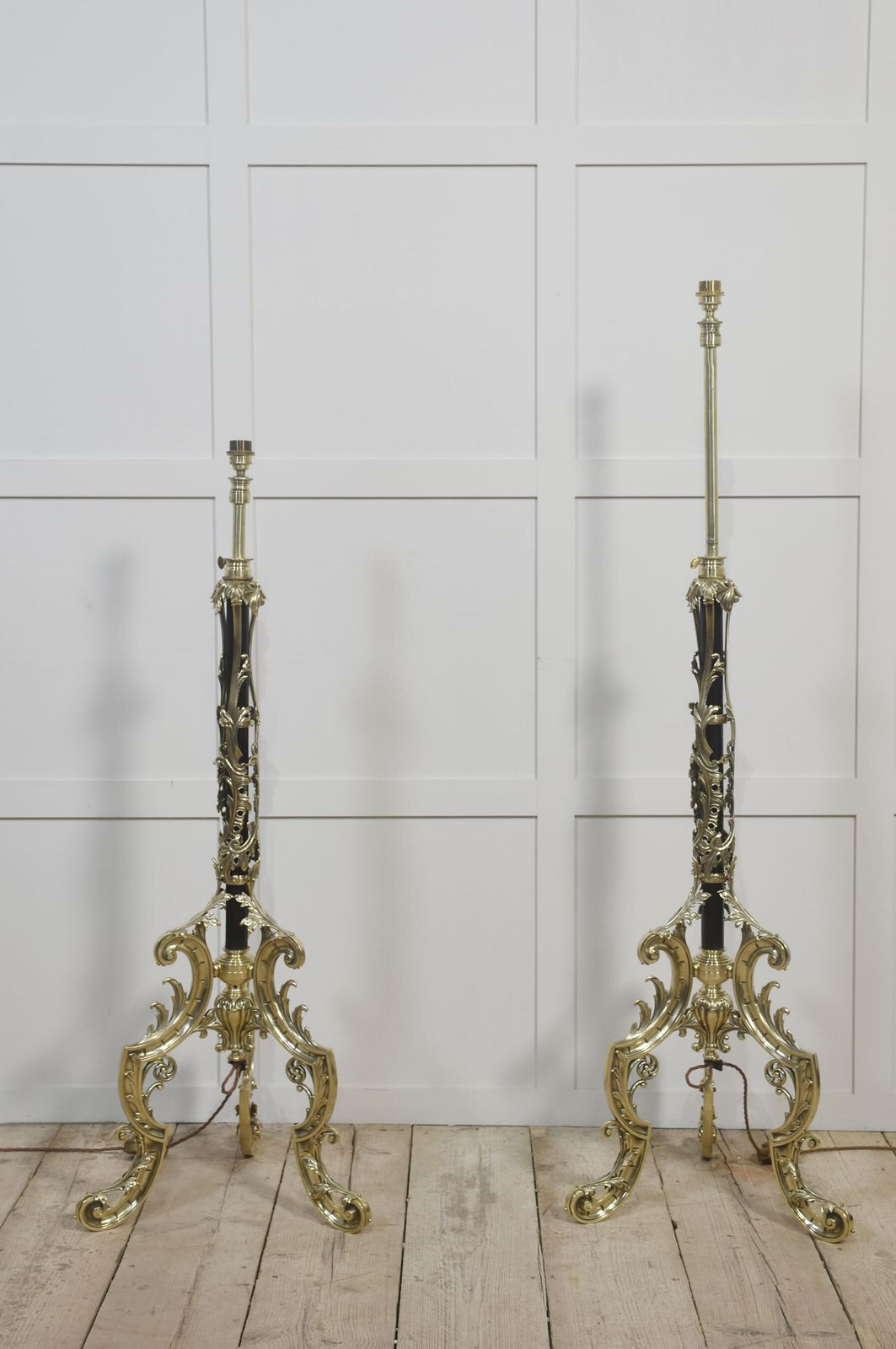 Pair Of 19th Century Telescopic Standard Lamps photo for sale
