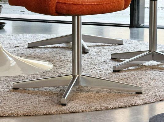 72 U Conference Or Side Chairs In Kvadrat Fabric By Eero Saarinen For Knoll Inc. / Knoll International, 1960s, Set Of 6 photo vinterior